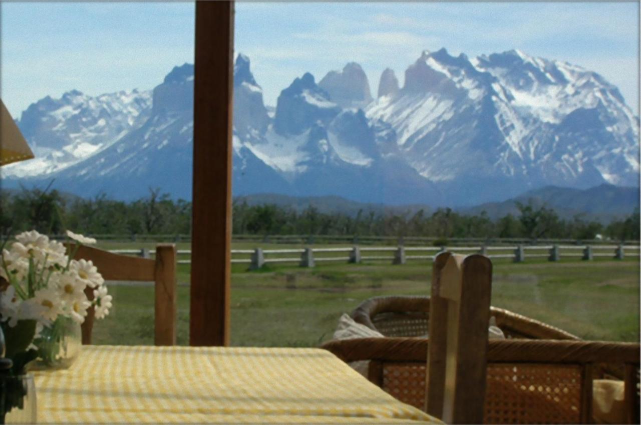 Hosteria Lago del Toro Torres del Paine National Park Esterno foto